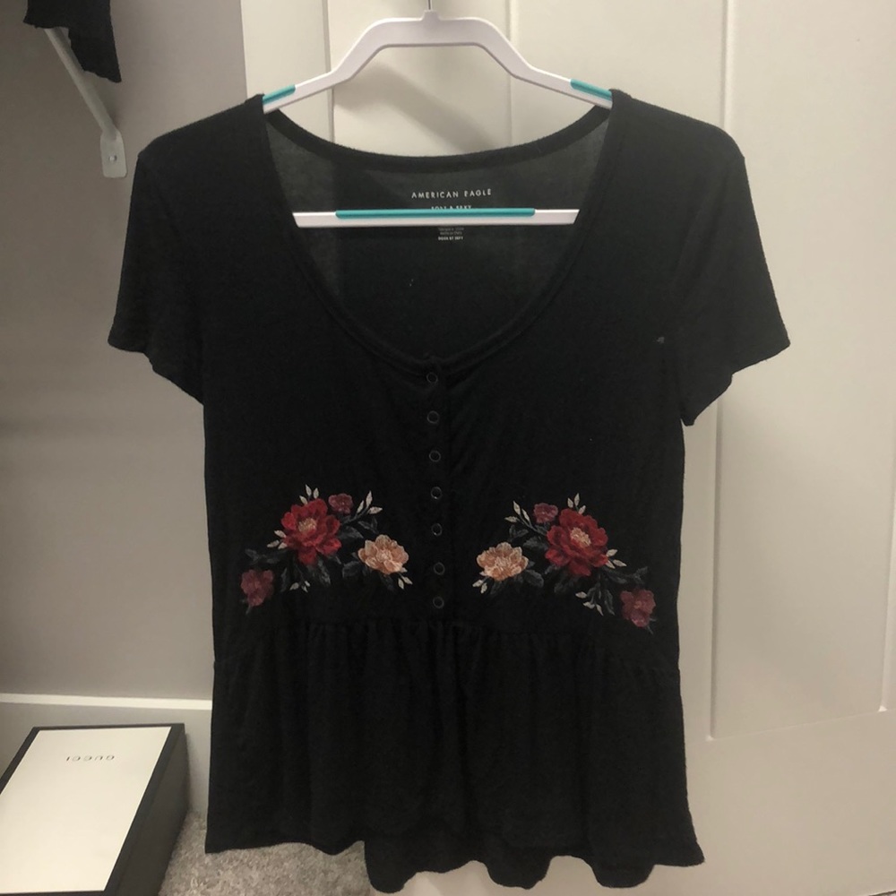 American Eagle shirt